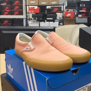 Vans classic slip on Men’s size 6